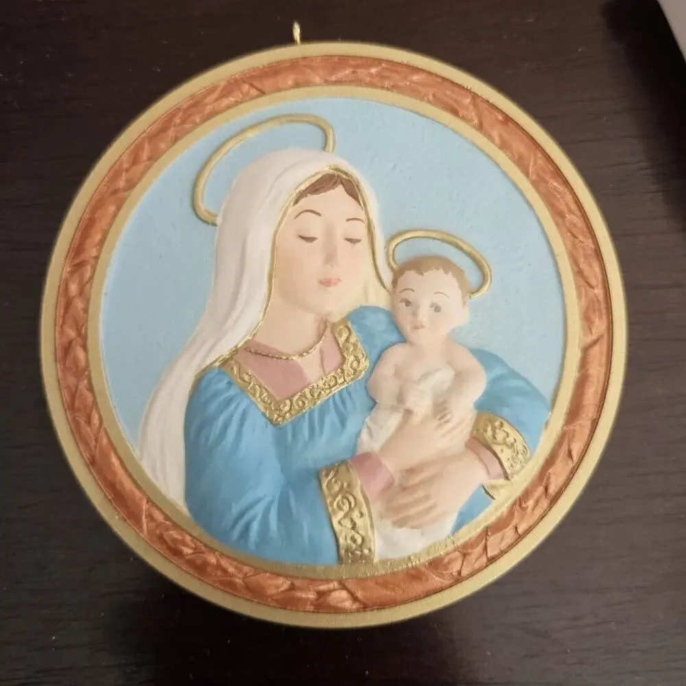 Hallmark Keepsake 3 1/2